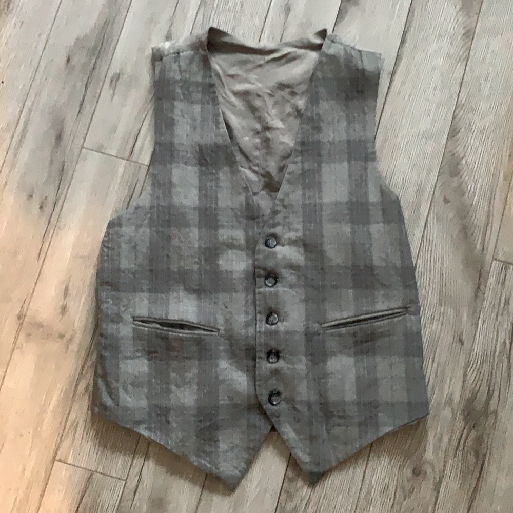 Suit vest